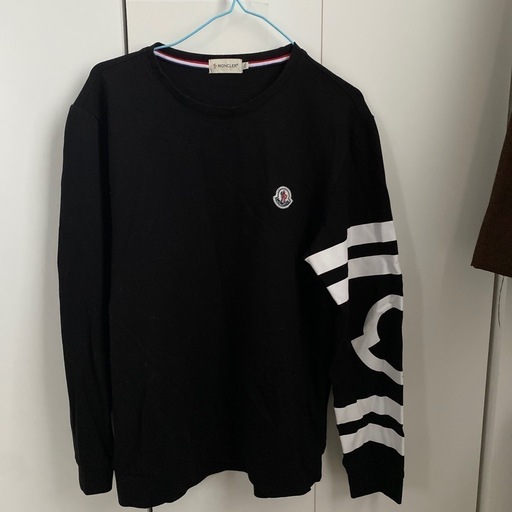 トレーナー　ブラック