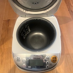 3号炊き炊飯器/象印/2011年製造の画像