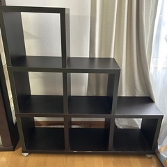 飾り棚  階段タイプの画像