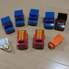 トラック  チョロQ8台付きの画像