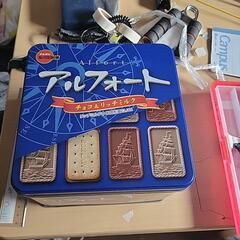 アルフォートの缶