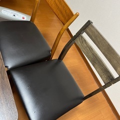 再開！4人掛けダイニングテーブル 椅子5脚の画像