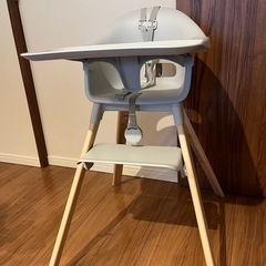 ストッケ　ベビーチェア　の画像