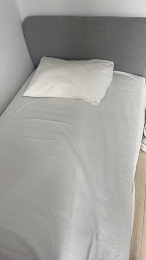 シングルベッド