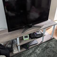 テレビ32インチ+テレビ台の画像