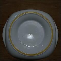 陶器のおろし器の画像