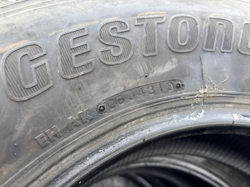 ブリヂストン BLIZZAK W979 225/75R16 4本