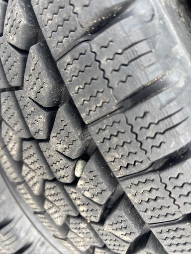 ブリヂストン BLIZZAK W979 225/75R16 4本