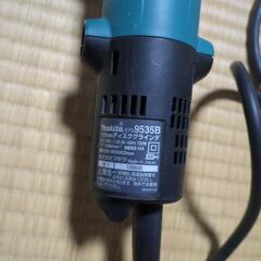 マキタ ディスクグラインダ　9535Bの画像