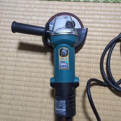 マキタ ディスクグラインダ　9535Bの画像