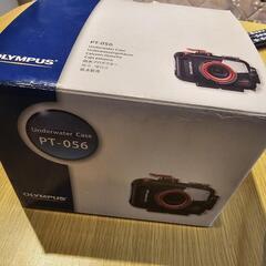 [美品１回使用]tnugh 4用の水中カメラケース