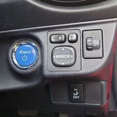 アクア　平成２４年式　１７万キロ　車検今年６月までの画像