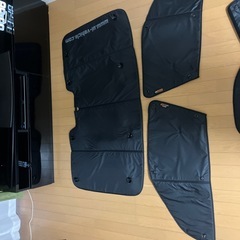 ハイエース6型標準タイプ　　遮光パッド前後セットです。