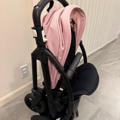 バガブー　ビー6（Bugaboo Bee6）の画像