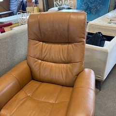 ニトリ　リクライニングチェア 　オットマン付きの画像