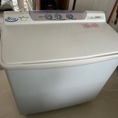 ニ槽式洗濯機