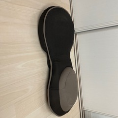 茶色座椅子の画像
