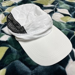 メッシュキャップ　白/黒