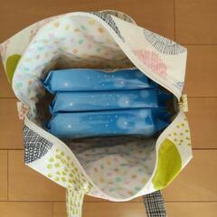 【ハンドメイド】おむつバッグ ポーチ 持ち手、Dカン付きの画像
