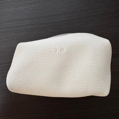 新品❤️化粧ポーチ❤️