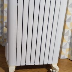 DeLonghi オイルヒーター RHJ75V0815-CR １３畳の画像