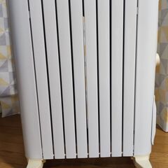 DeLonghi オイルヒーター RHJ75V0815-CR １３畳の画像