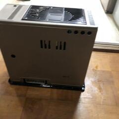 【松本市引き取り限定】日立石油ストーブの画像