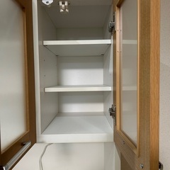 【ジャンク】食器棚の画像