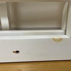 木製ベビーベッドの画像