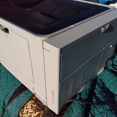 Canon キャノン A3対応 カラーレーザービームプリンター LBP-841Cの画像