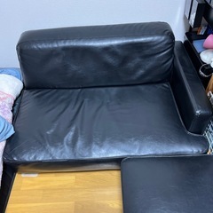 オットマン付きソファの画像