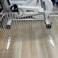 フェンス（柵）２つ