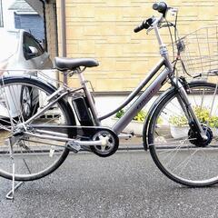 高年式！電動アシスト自転車　ブリヂストン　アルベルト　26インチ　シルバー系　バッテリーB300　回生ブレーキ性能で12Ah相当。充電器付　 の画像