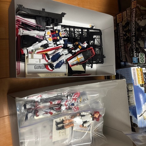 組み立て済、素組みガンプラまとめ売り