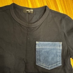 COMME CA ISM ブラック Tシャツ デニムポケット付きの画像