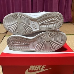 NIKE ダンク　ホワイト　ブラックの画像