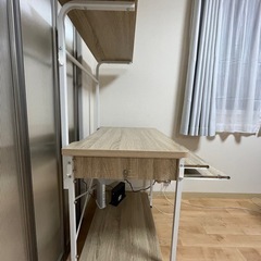 PCデスクの画像