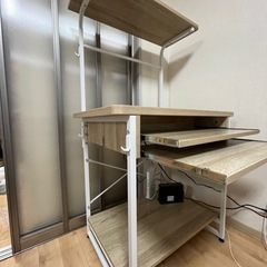 PCデスクの画像