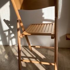 無印良品　MUJI 木製折りたたみイスの画像