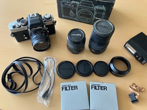東芝　フィルムカメラ　minolta