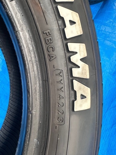 YOKOHAMAヨコハマパラダPA03  215/60R17インチ 4本　