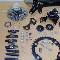 加古川　SHIMANO 　105　コンポーネント　BB  ５８００シリーズ　ロードバイク用　 美品　中古の画像