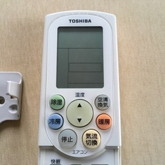 エアコンリモコン東芝製WH-F1Sの画像
