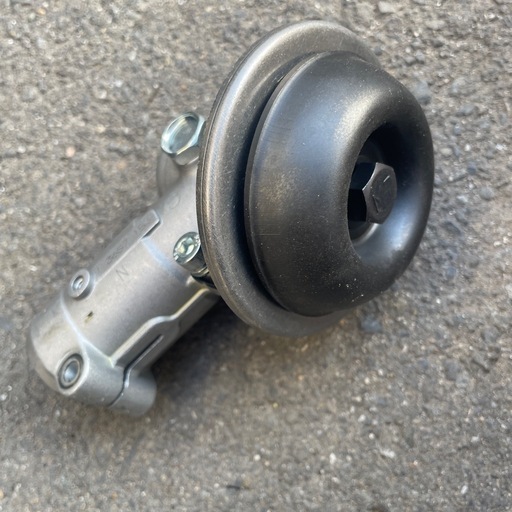 草刈り機YAMABIKO ギアハウジングアセンブリ