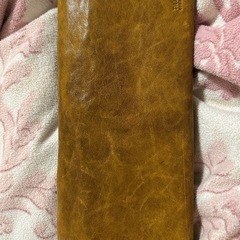 びっみょーにびひん🤢タケオキクチ革財布‼️🤣