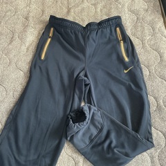 ナイキ　NIKE 上下セットアップの画像
