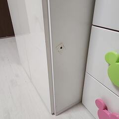 イケアこどもワードローブの画像