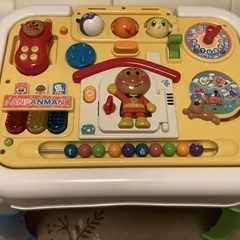 訳あり アンパンマンよくばりテーブル(通電しません)
