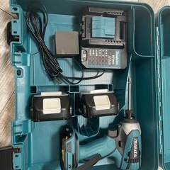 美品Makitaインパクトドライバー
