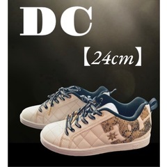 DC スニーカー〖新品に近い〗